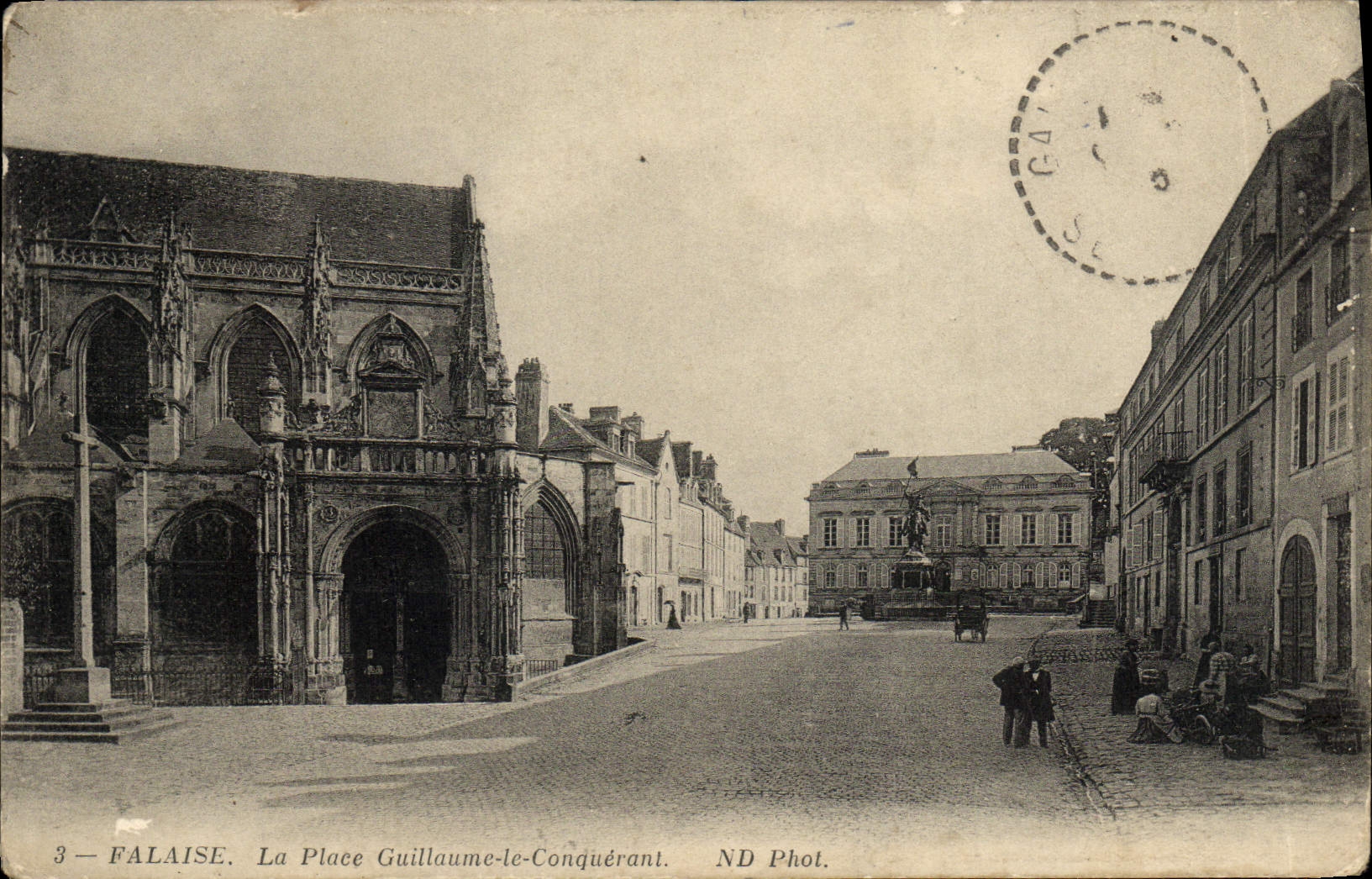 Tarjeta postal antigua Falaise La Place Guillaume el Conquistador
