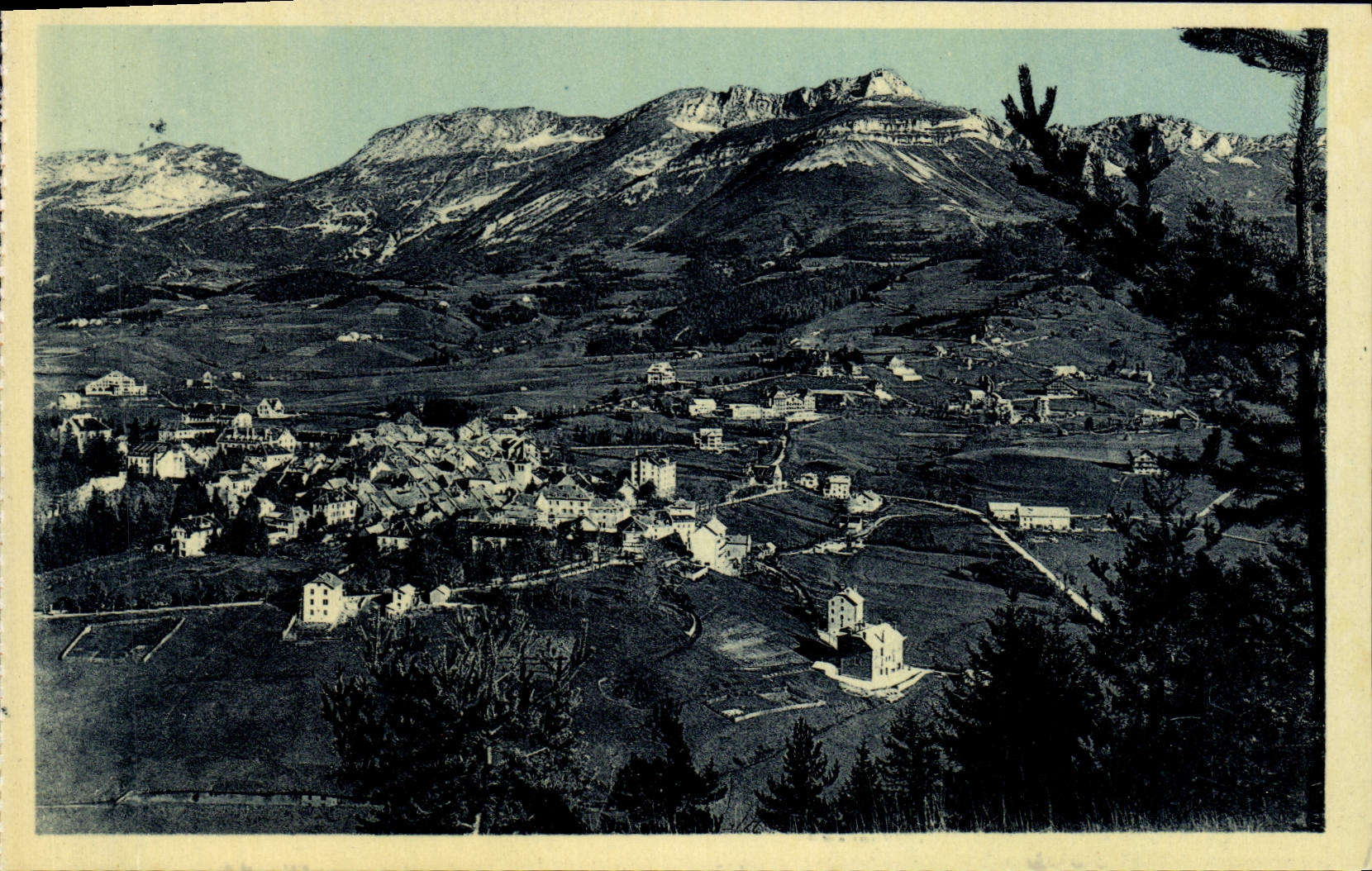 Villard-de-Lans (1.050 m) en été — Le Clocher — éditeur A. Molinet, Grenoble