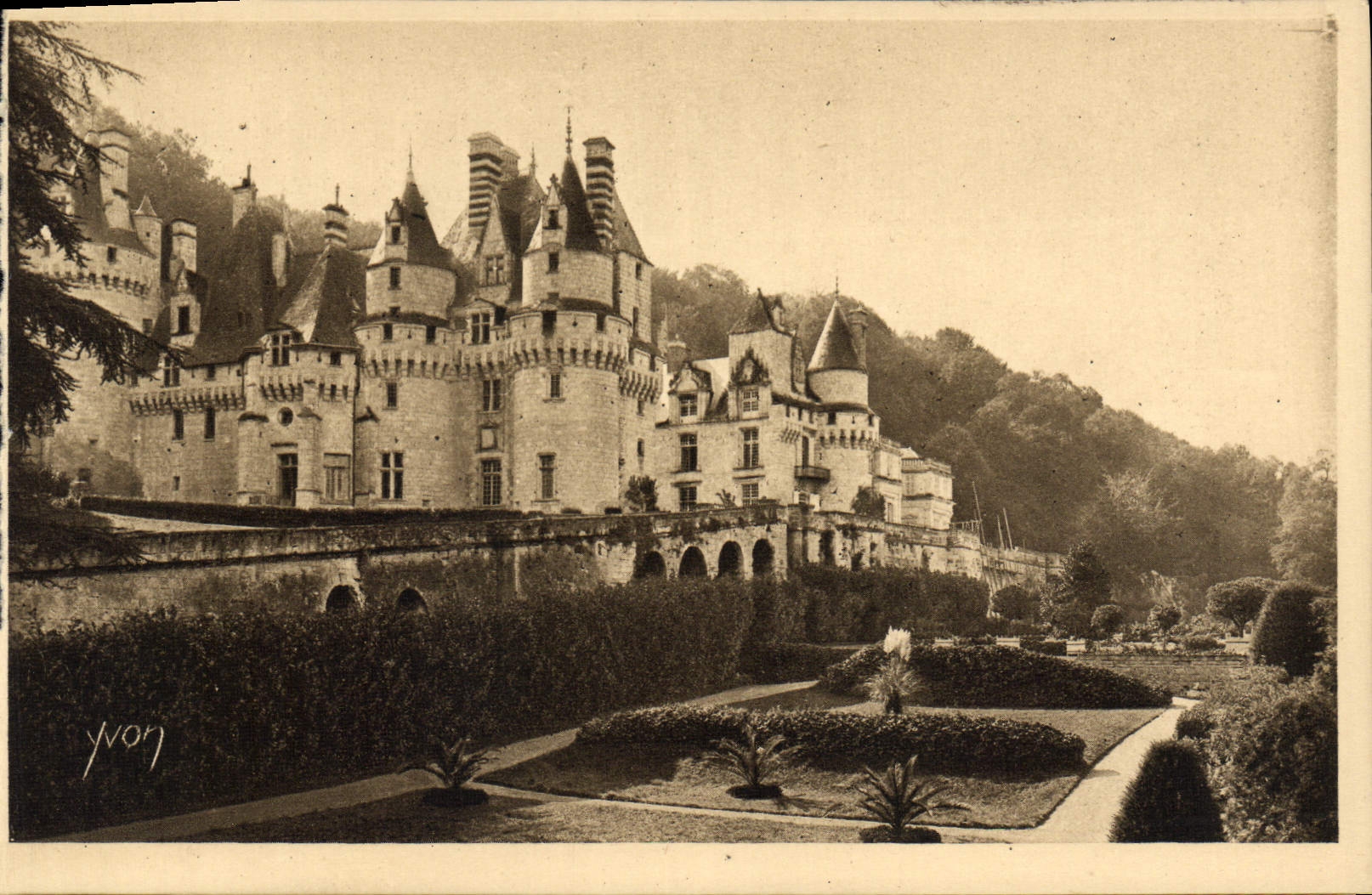CPA Chateaux De La Loire Chateau de Rigny Usse