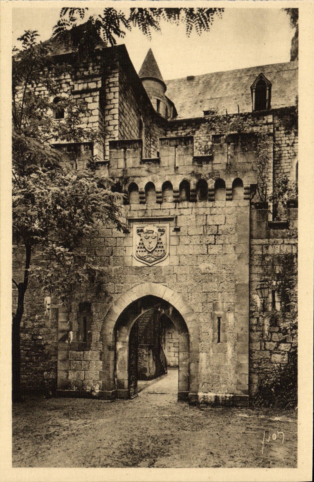 Rocamadour — Sortie des Sanctuaires conduisant au Chemin de Croix — Les Éditions d'Art VV/N Paris