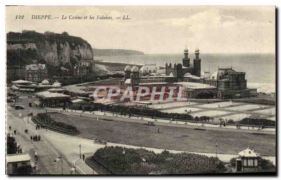 CPA Dieppe Le Casino et les Falaises 