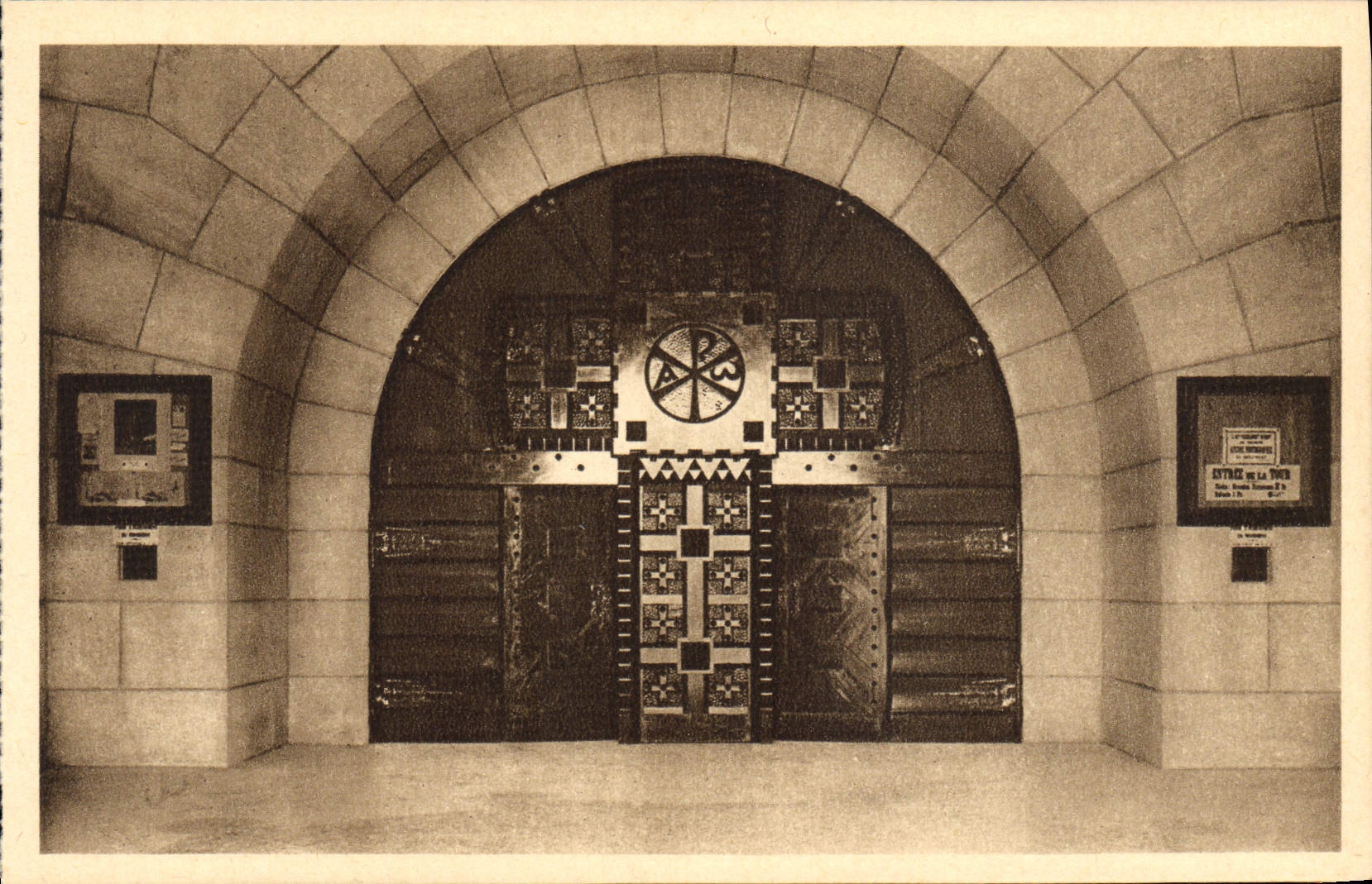 Douaumont — Chapelle — Édition du Comité de l'Ossuaire Hého-Lorraine