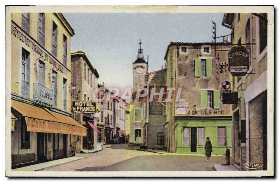 CPA Castelnaudary Avenue Frederic Mistral et rue de l'horloge Hotel de France Citroen