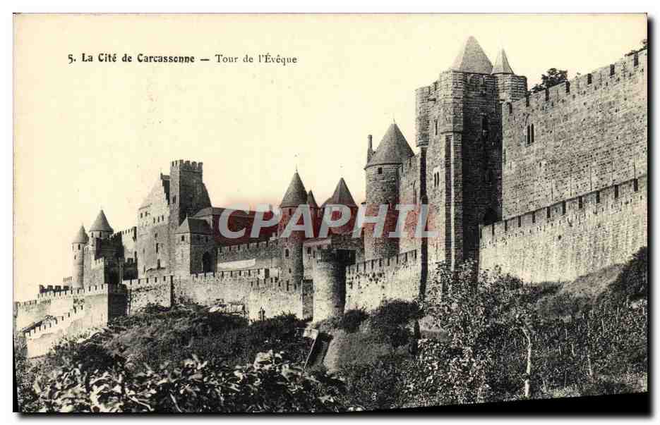 CPA La Cite De Carcassonne Tour de l'eveque