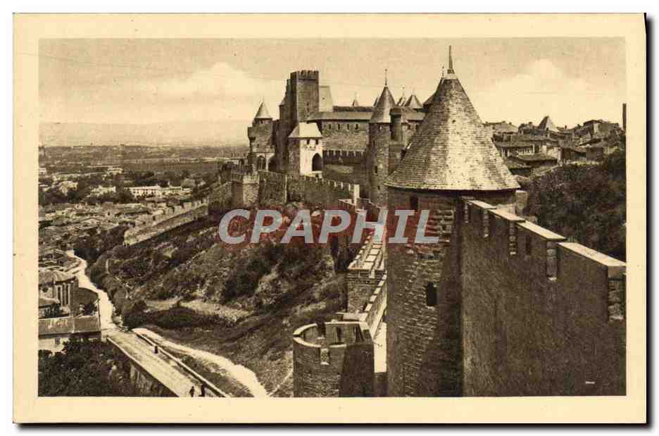 Les Remparts de Carcassonne — La Cité et la Ville-Basse — Éditions Jordy