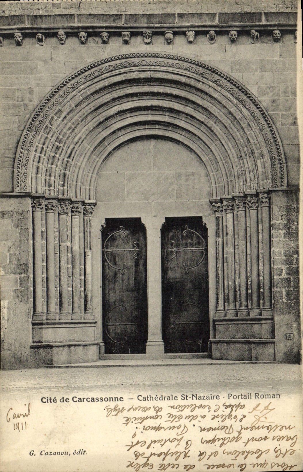 CPA Cite de Carcassonne cathedrale st nazaire portail roman