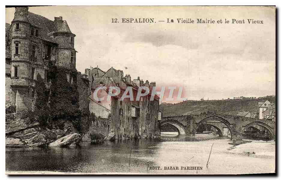 CPA Espalion La Vieille Mairie et le pont vieux