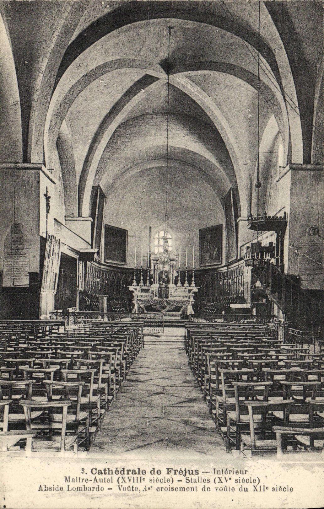 CPA Cathedrale De Frejus Interieur maitre autel Abside lombarde