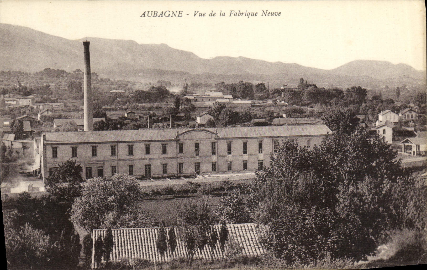 CPA Aubagne Vue De la Fabrique neuve