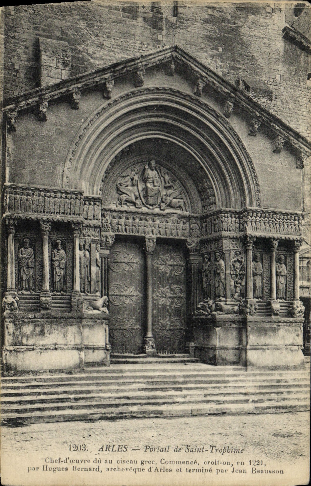 Arles — Portail de Saint-Trophime — Chef-d'œuvre du gothique