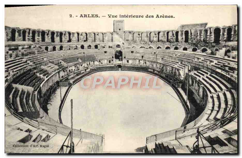 CPA Arles Vue Interieure des Arenes