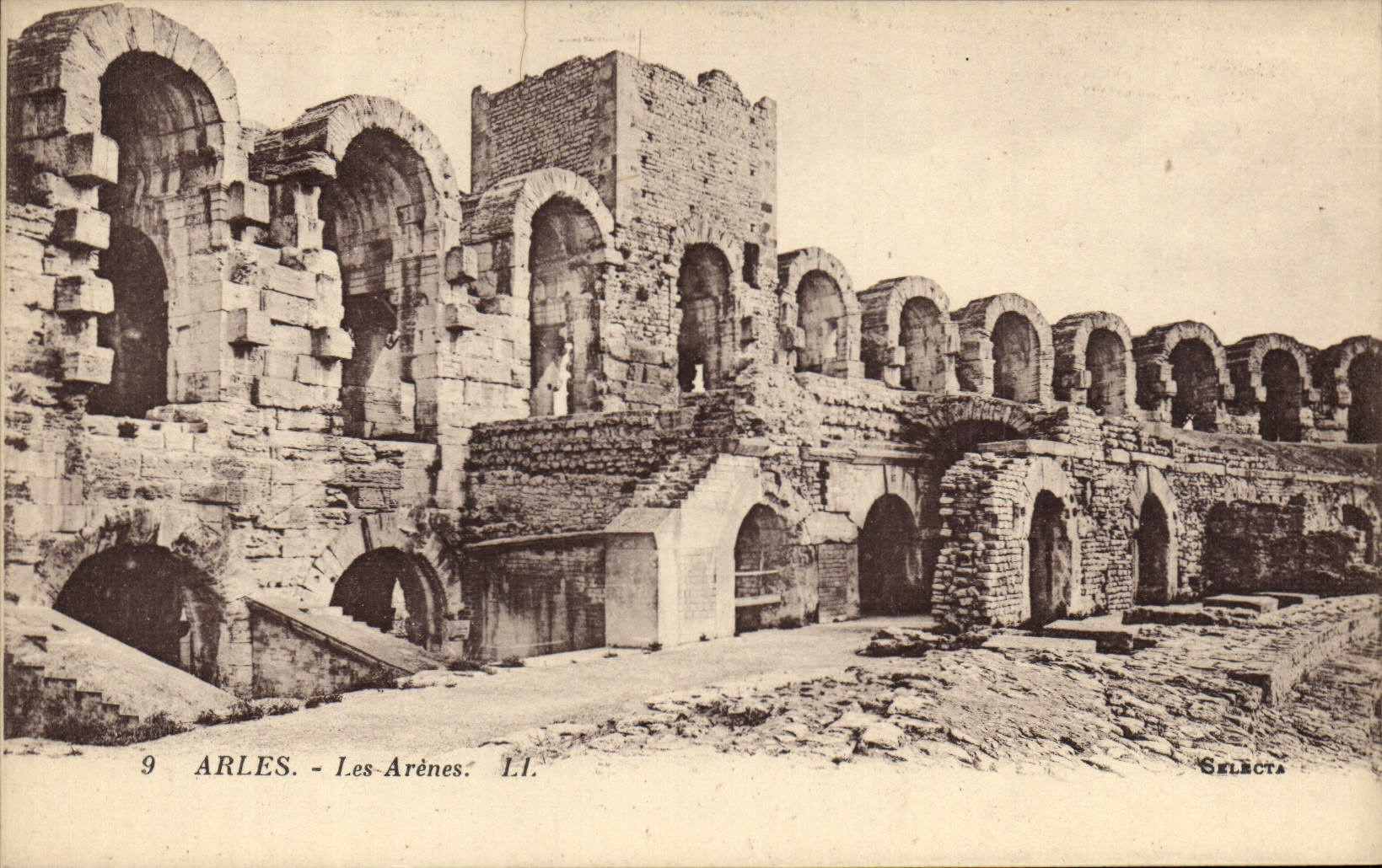 Arles - Les Arènes — Sélecta, n°9 - Anverso