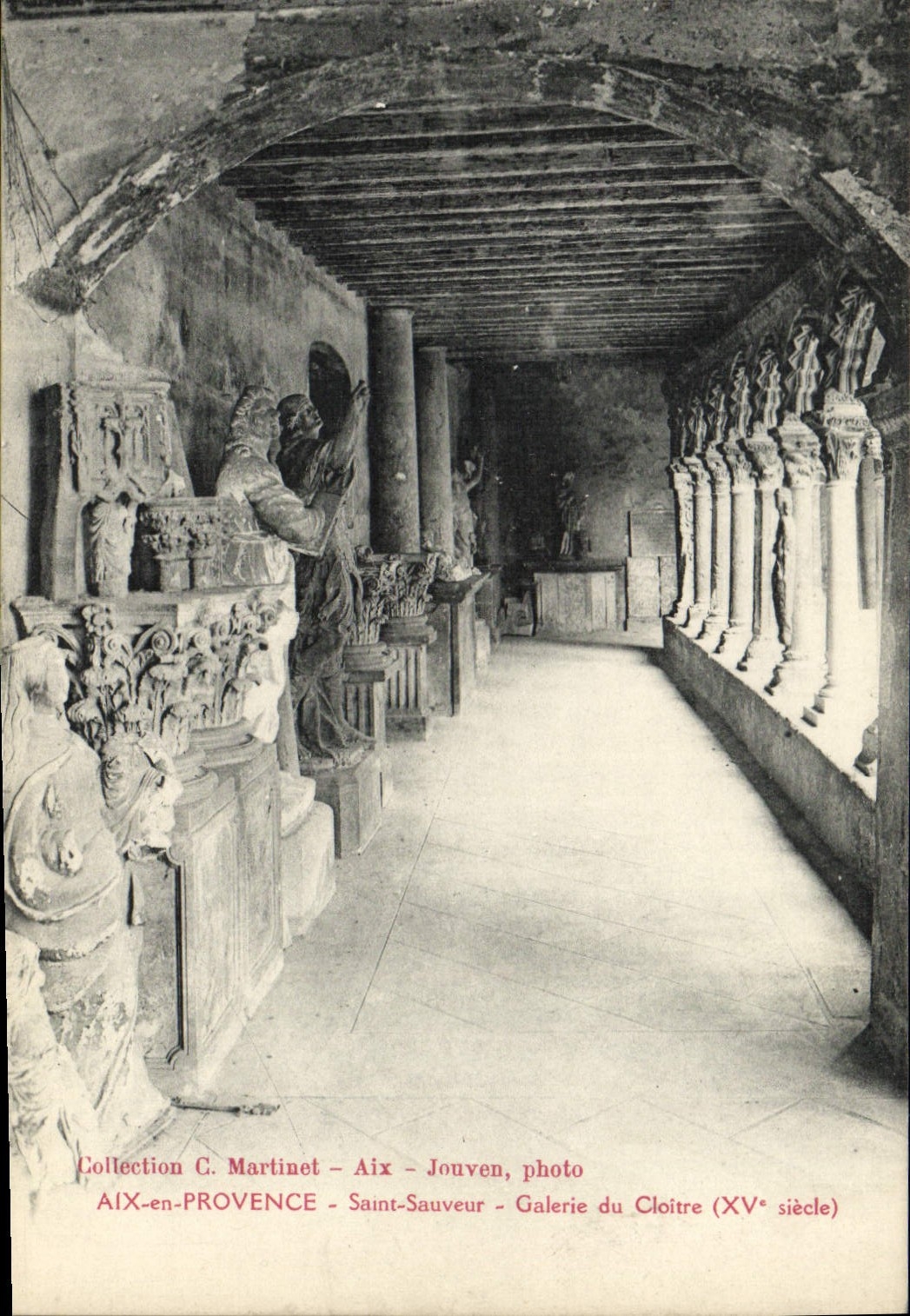 Aix-en-Provence - Saint-Sauveur - Galerie du Cloître (XVe siècle) — Collection G. Martinet, photo Jouvén