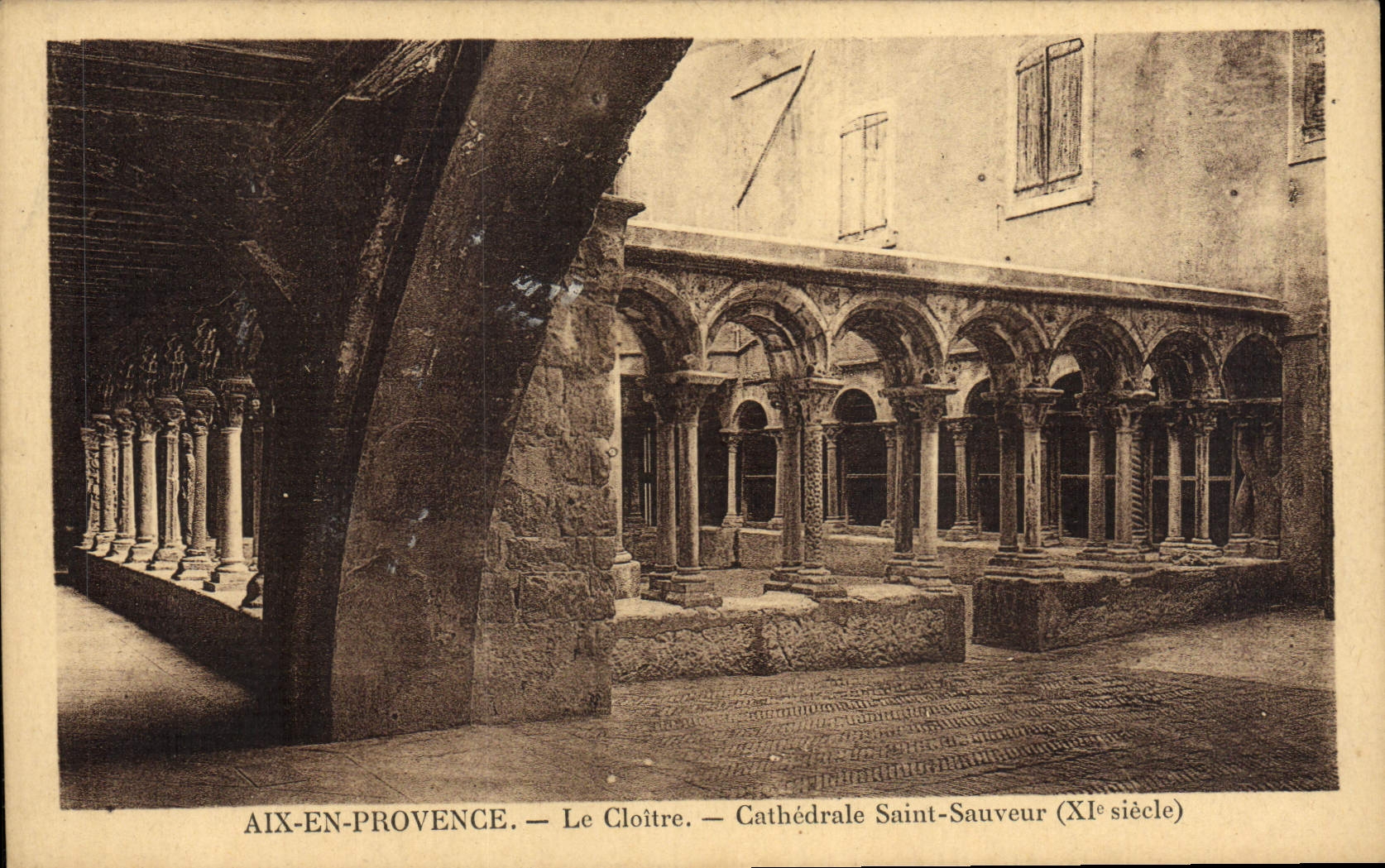 Aix-en-Provence — Le Cloître — Cathédrale Saint-Sauveur (XIe siècle)