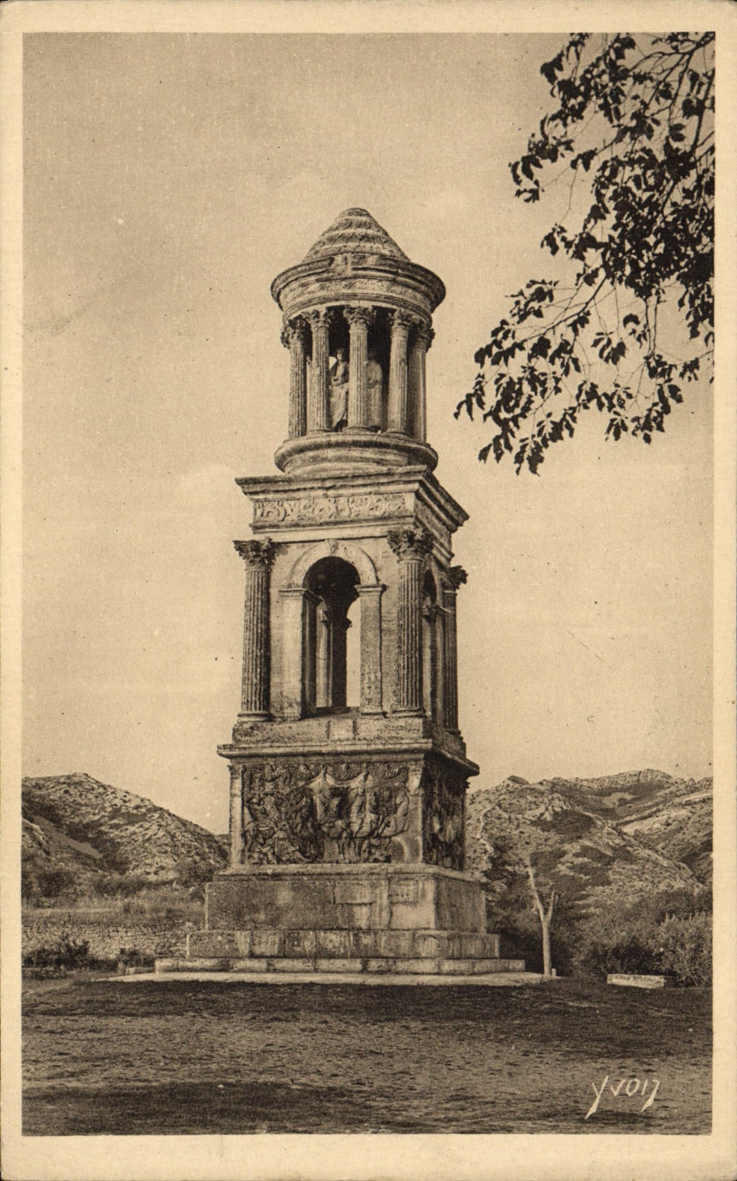 Mausolée - Monument romain — St-Rémy-de-Provence (Plateau des Antiquités) — Édition d'Art YVON, Nauliys-Pras