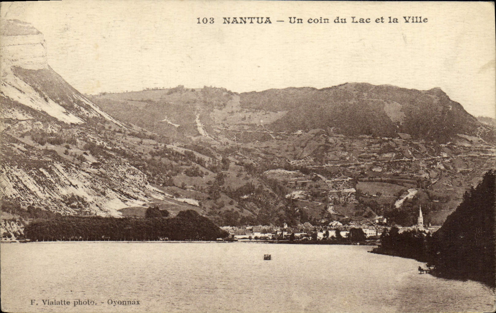 NANTUA — Ein Eckchen des Sees und die Stadt — F. Vialatte photo, Oyonnax, n°103