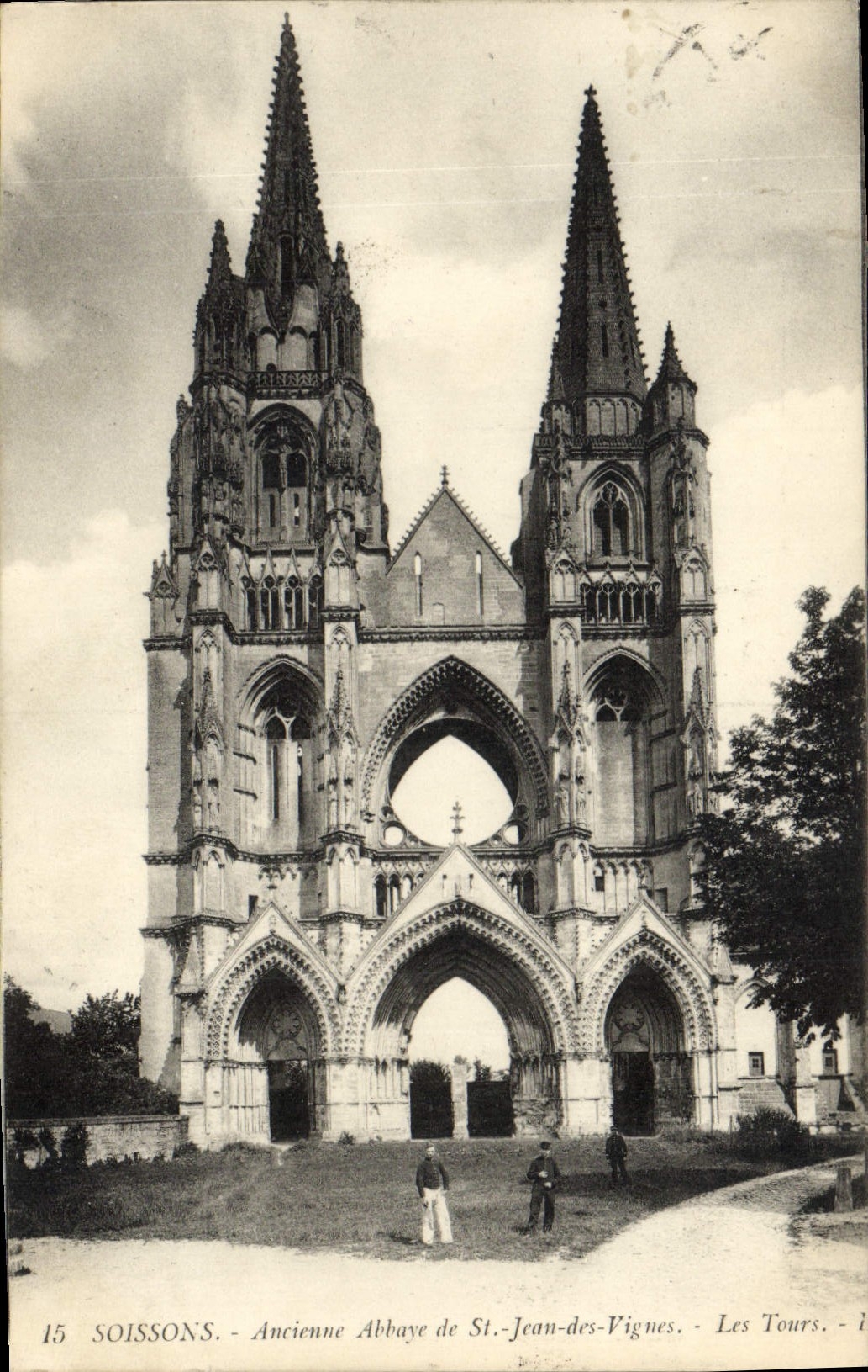 CPA Soissons Abbaye de St Jean des Vignes 