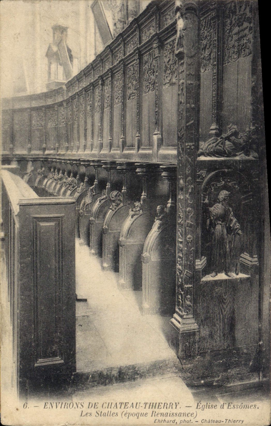 Église d'Essômes — Les stalles (époque Renaissance) — Ehrhard, phot. — Château-Thierry