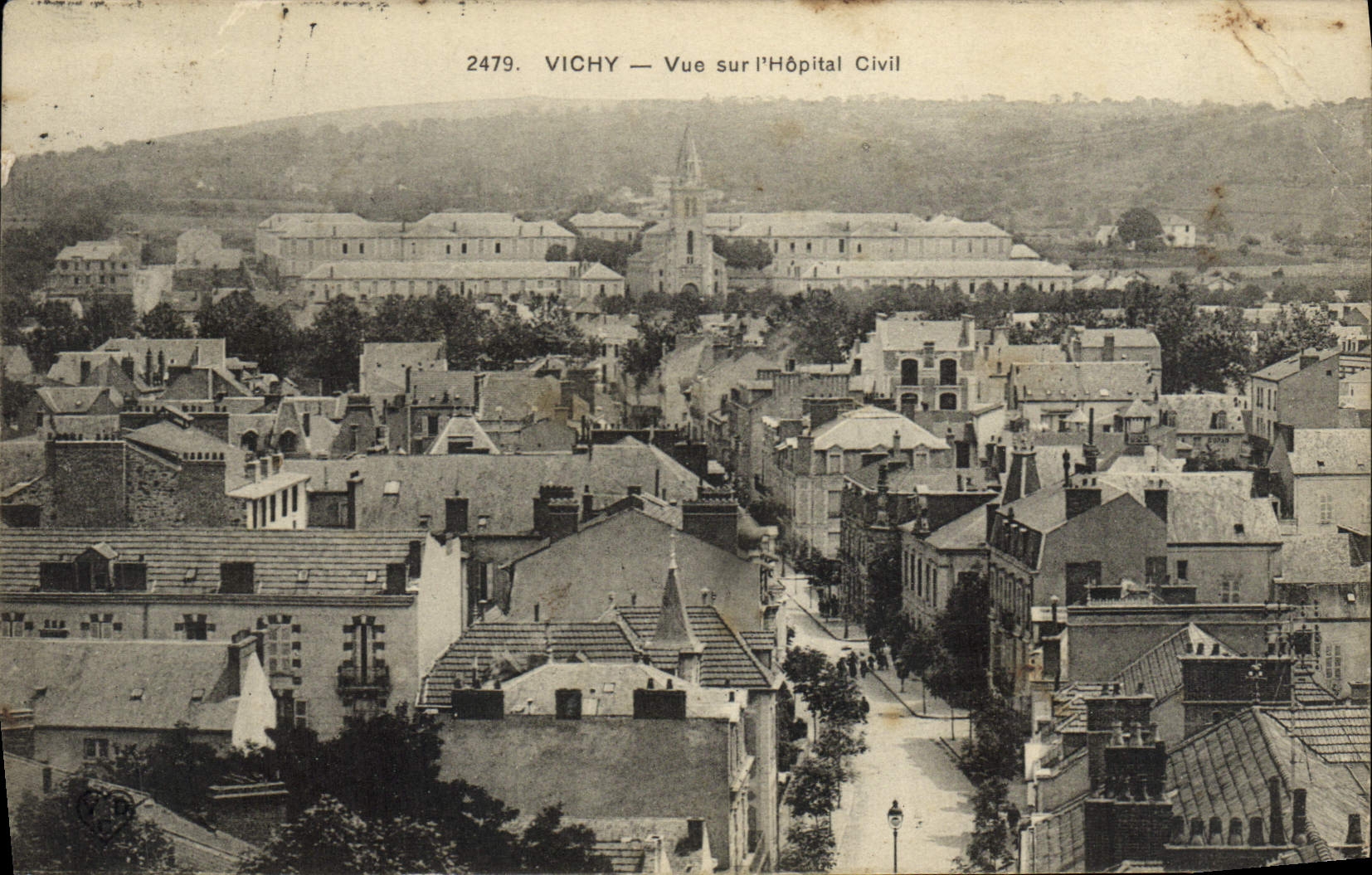 Vichy — Vue sur l'Hôpital Civil — Éditeur inconnu, n° 2479