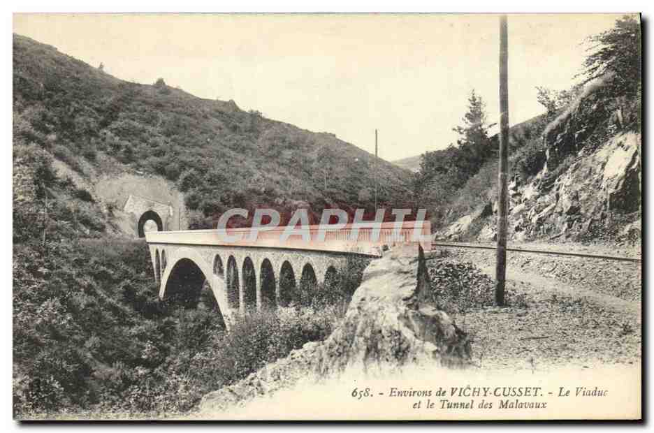 CPA Environs de Vichy Cusset Le Viaduc et le Tunnel de Malavaux