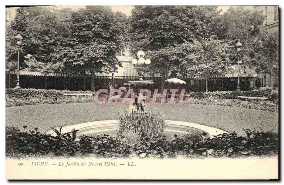 CPA Vichy Le Jardin du Mouvel Hotel 