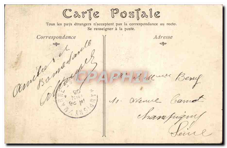 Saint-Pourçain-sur-Sioule — La Tour de l'Horloge — ND Poot — Reverso