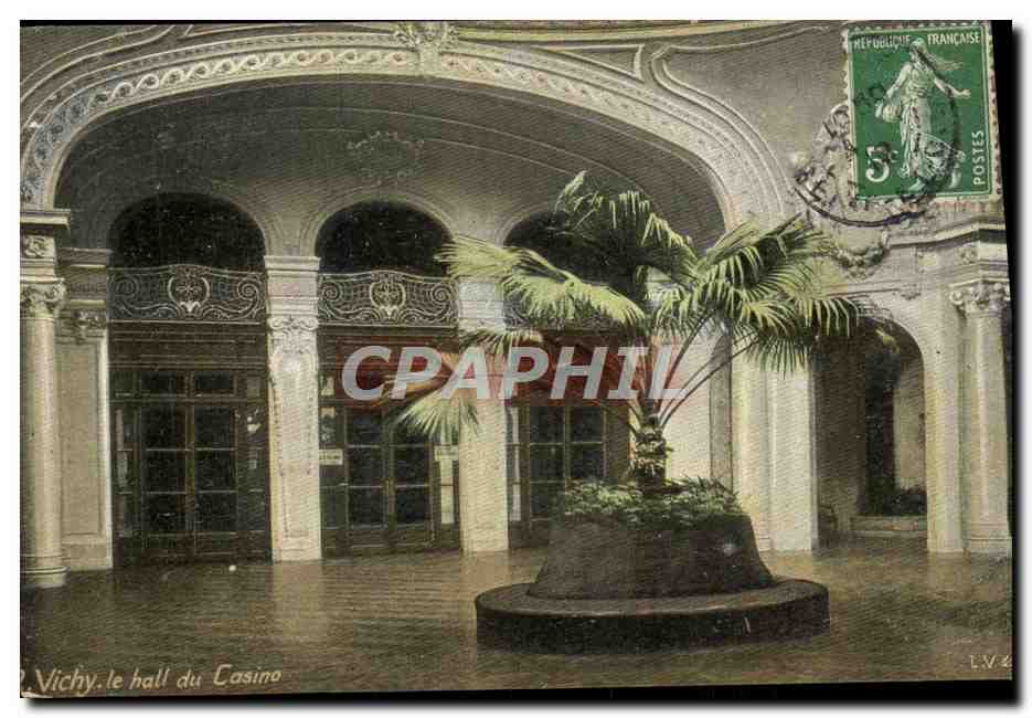 CPA Vichy Le Hall Du Casino
