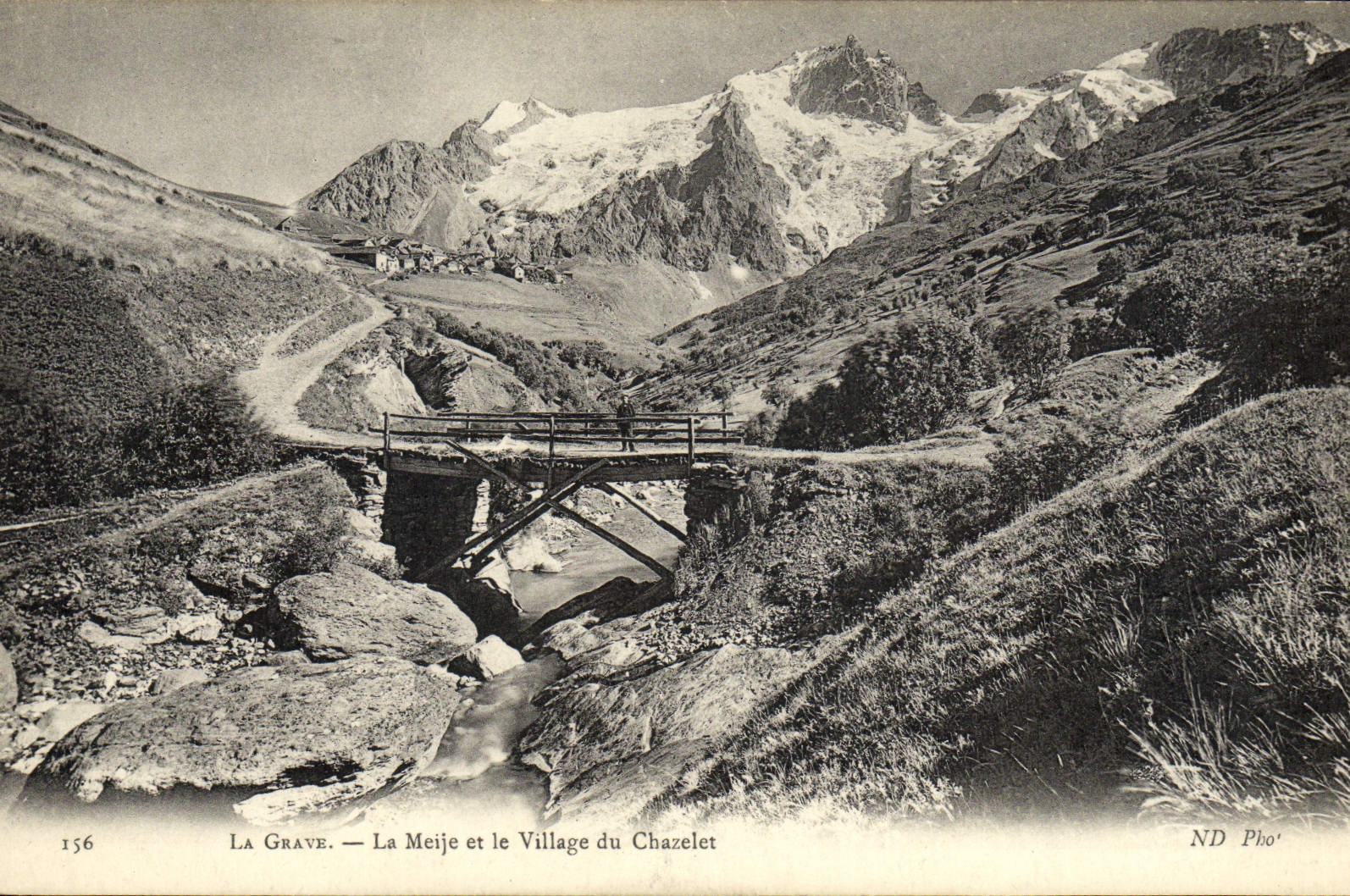 CPA La Grave La Meije et le Village Du Chazelet