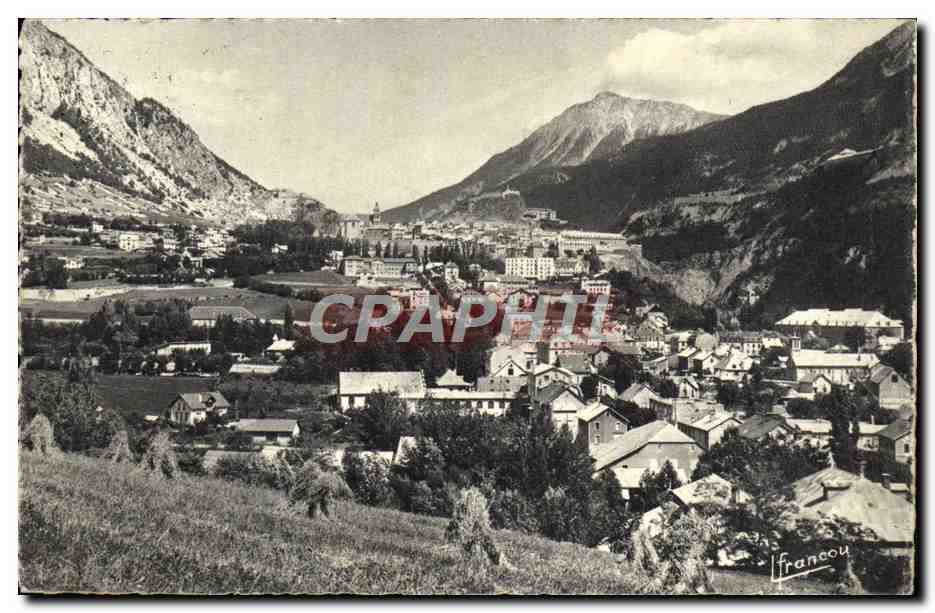 Vue panoramique de Briançon — Coll. «Les Hautes Alpes» — Photo L. Francou - Recto