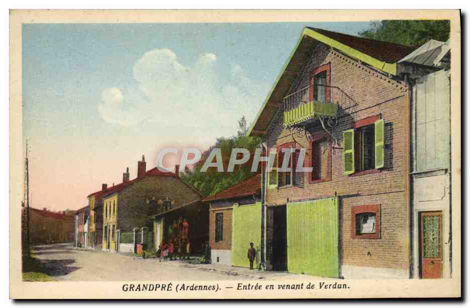 CPA Grandpre Entree en Venant de Verdun