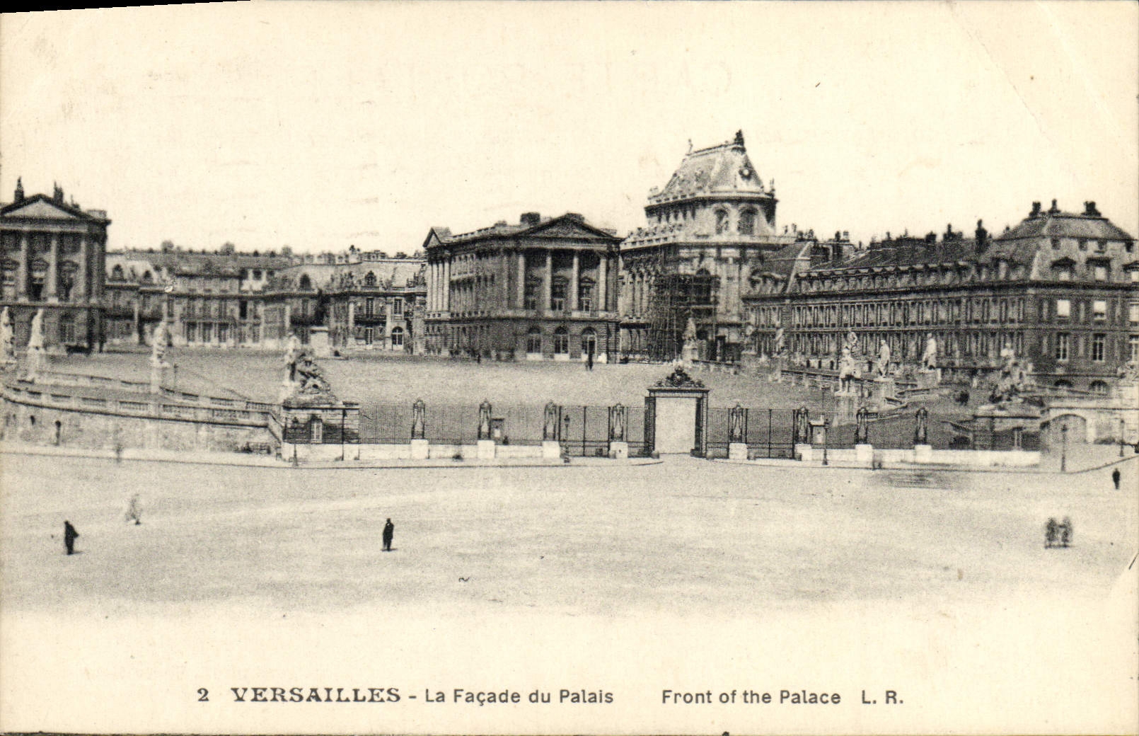 CPA Versailles La Facade du Palais 