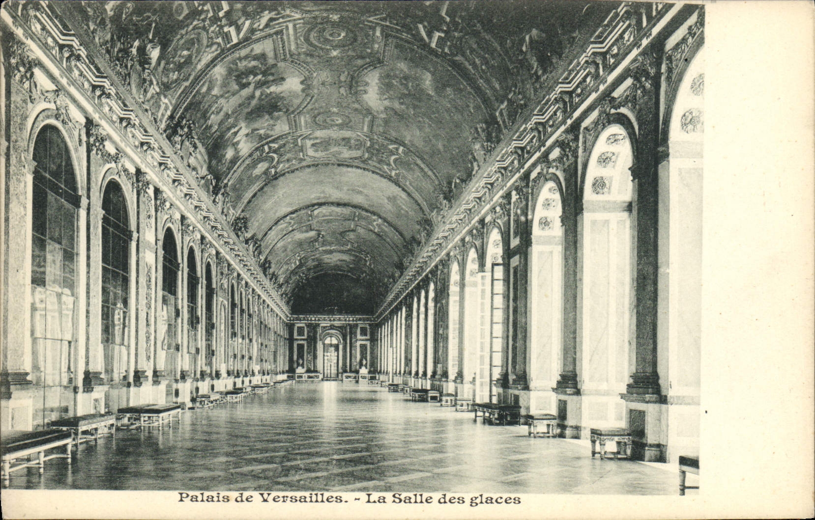 CPA Palais de Versailles La Salle des glaces 