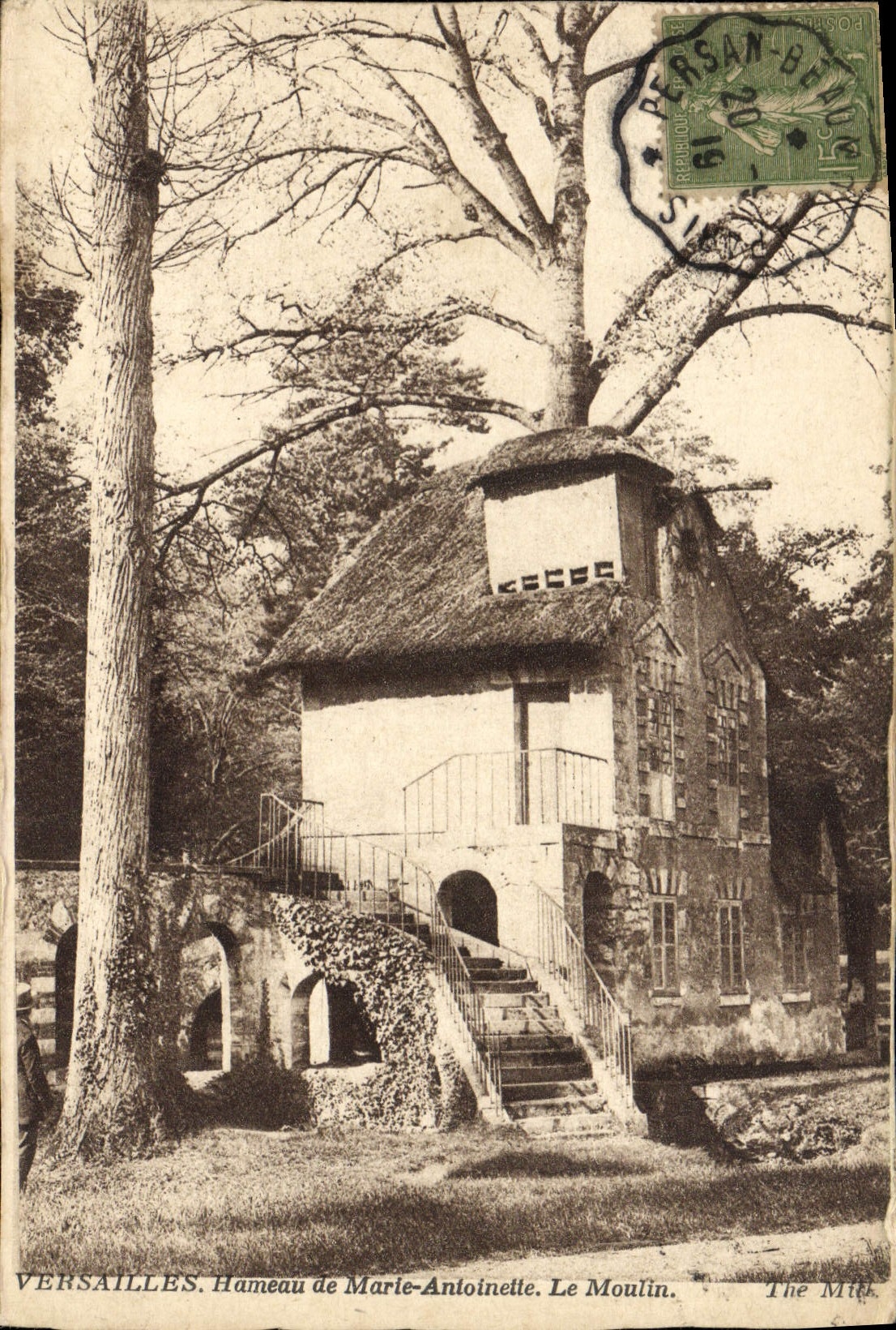 CPA Versailles Hameau de Marie Antoinette Le Moulin