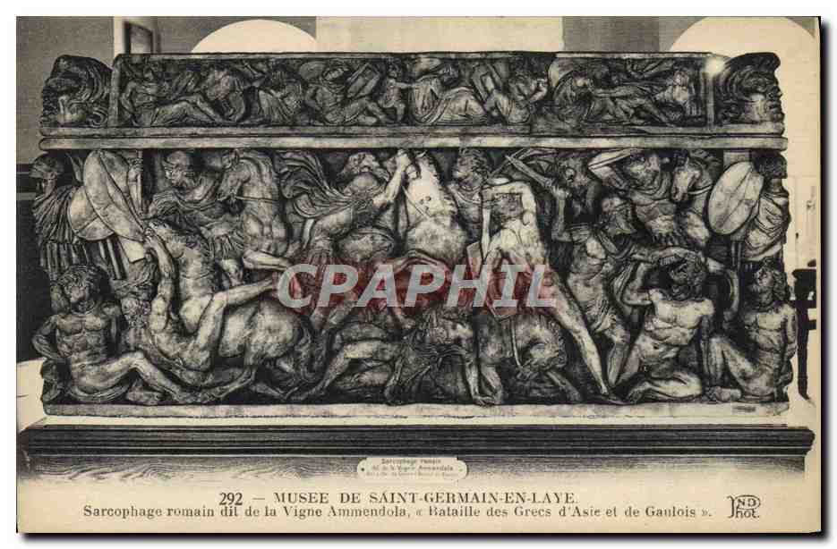 CPA Musee de Saint Germain en Laye sarcophage romain dit de la Vigne Ammendola Bataille des grecs d'Asie et de Gaulois