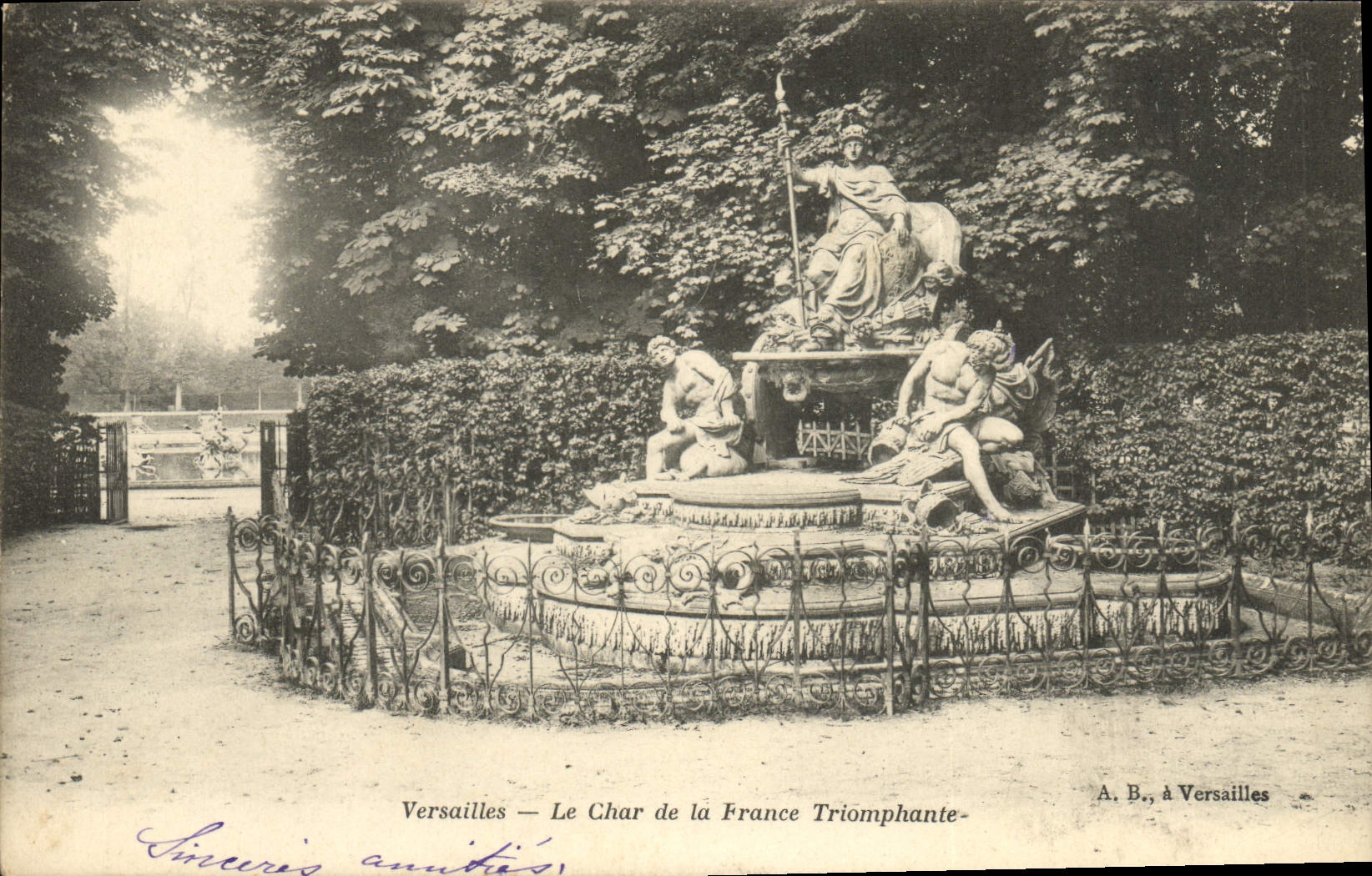 CPA Versailles La Char de la France Triomphante