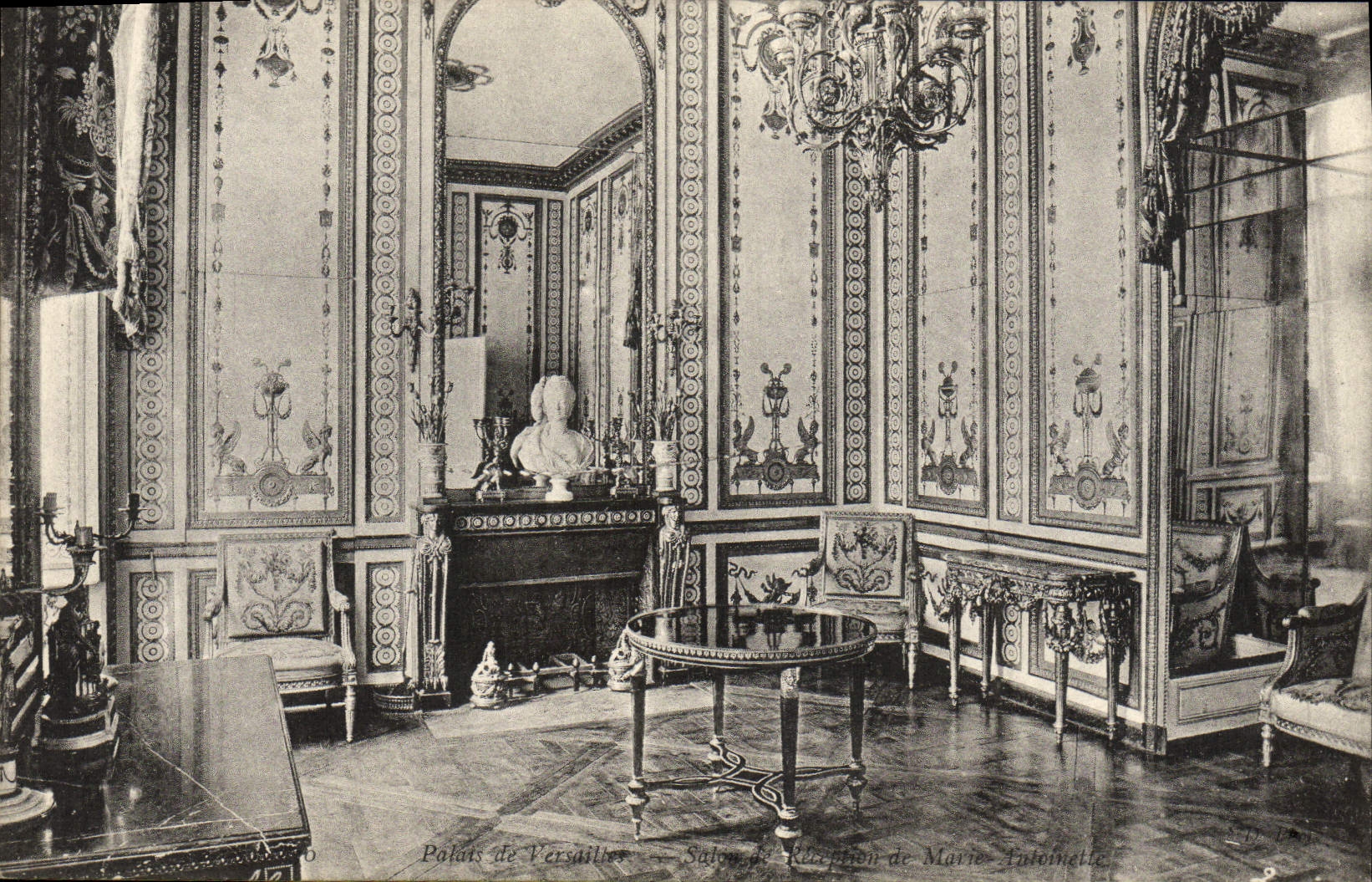 CPA Versailles Salon de reception de Marie Antoinette