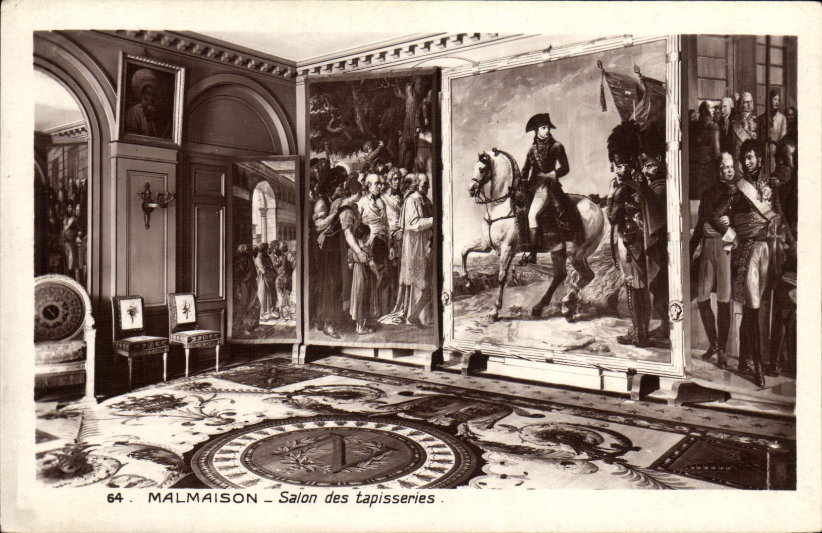 CPA Malmaison Salon des Tapisseries Napoleon 1er