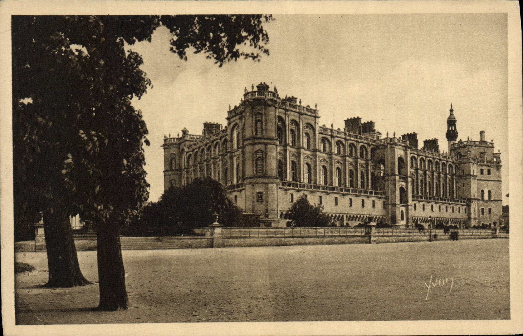 Saint-Germain-en-Laye — Vue générale — Éditeur d'art YVON, Paris