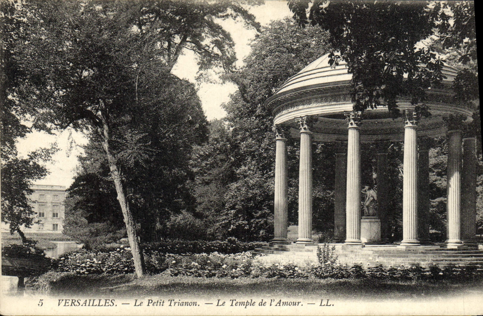 CPA Versailles Le Temple de L'Amour