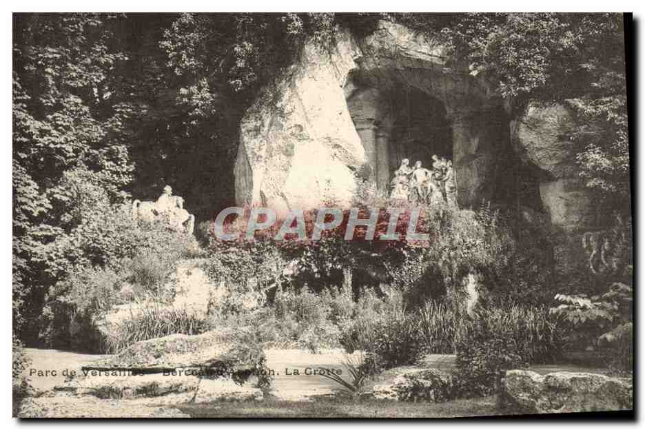 CPA Versailles Berceau d'Apollon La grotte