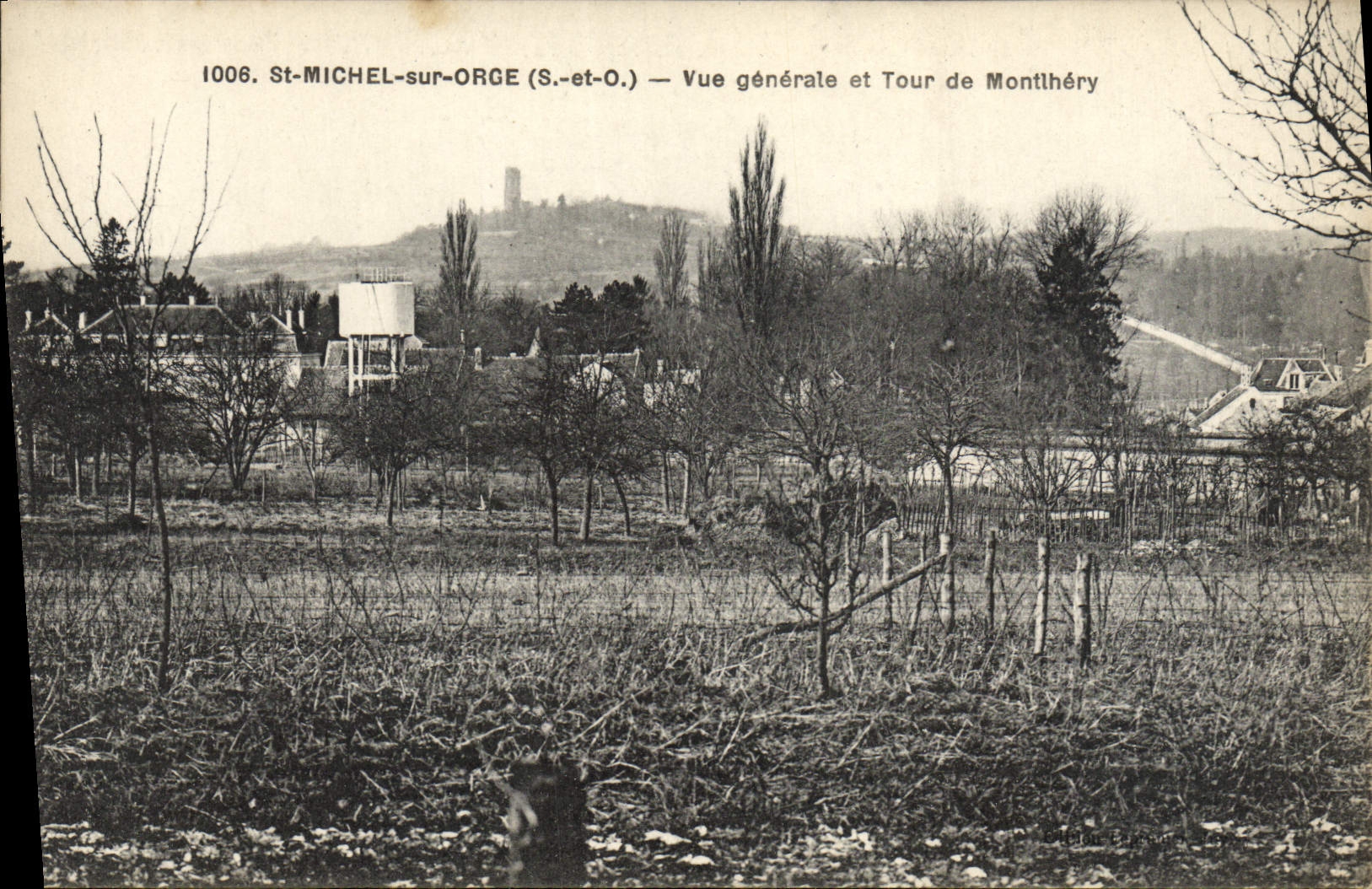 CPA St Michel sur Orge Vue generale et Tour de Montlhery