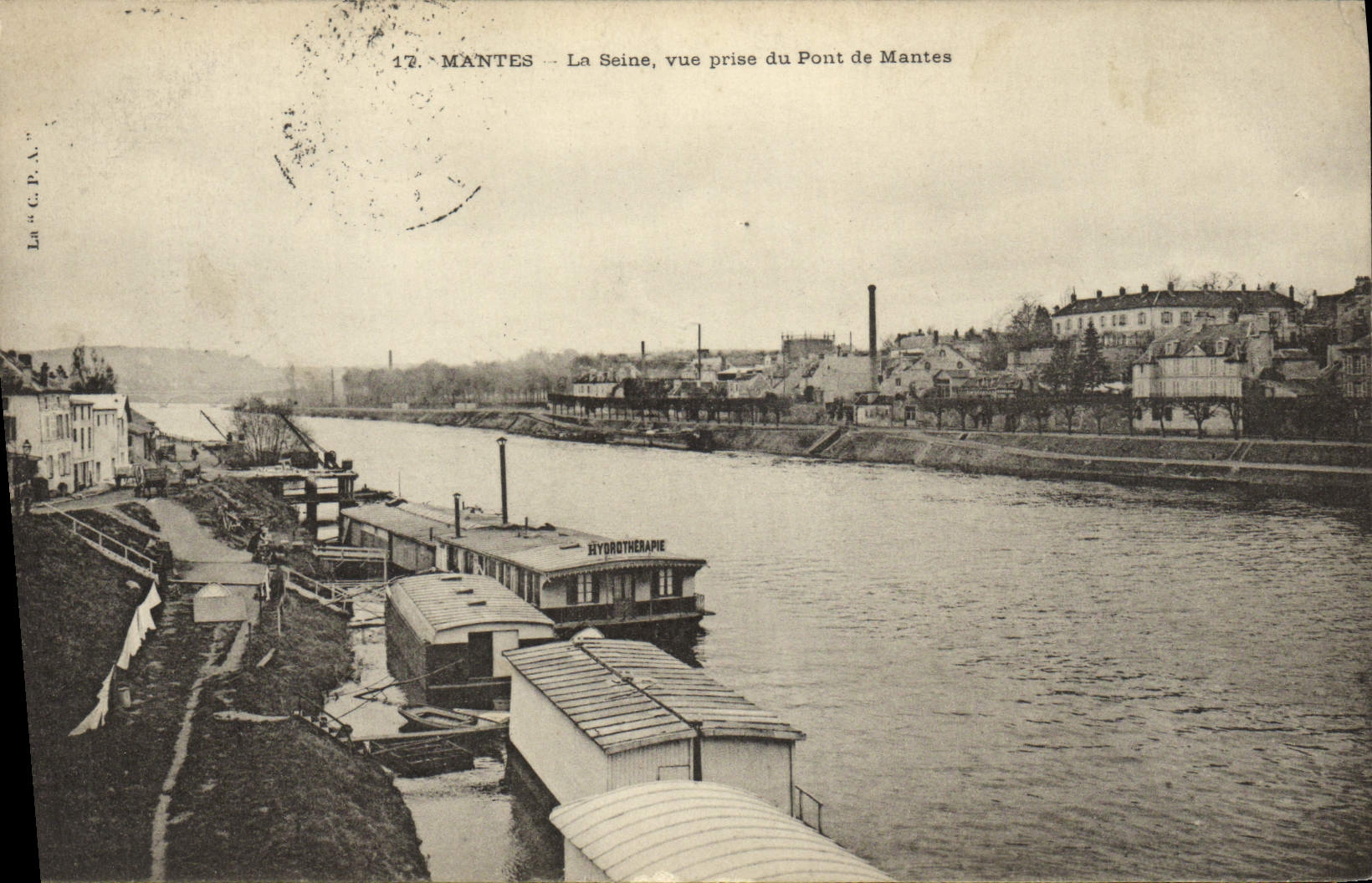 MANTES — La Seine, vue prise du Pont de Mantes — La C.P.A. n°17