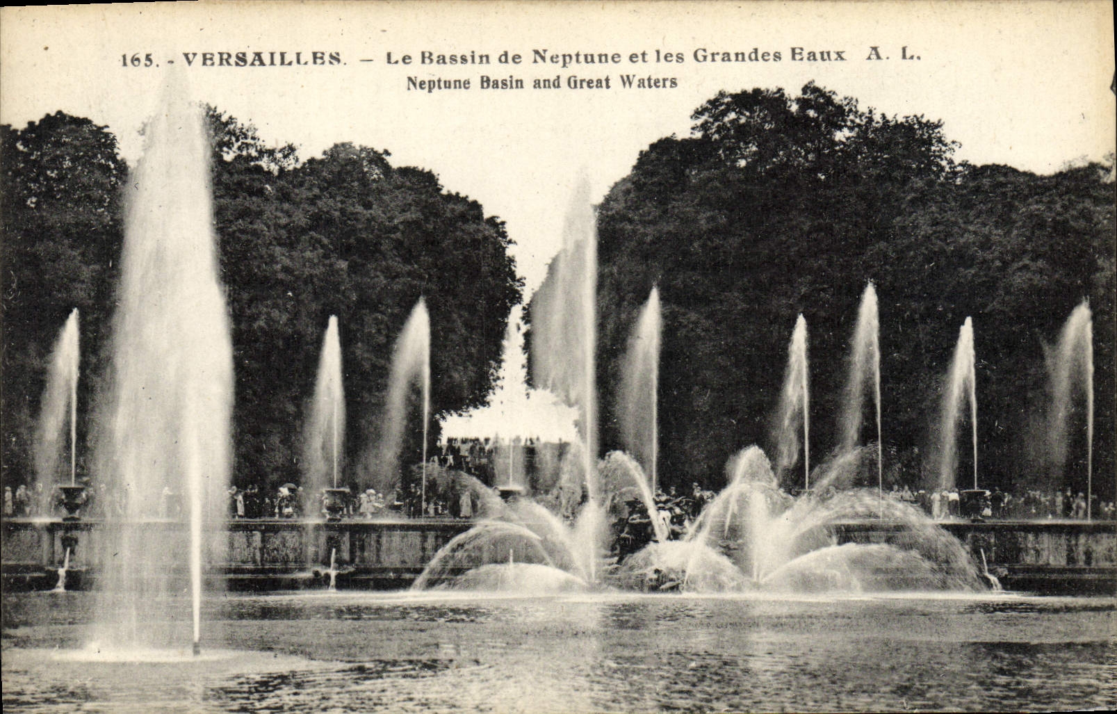 CPA Versailles Le Bassin de Neptune et les Grandes Eaux 