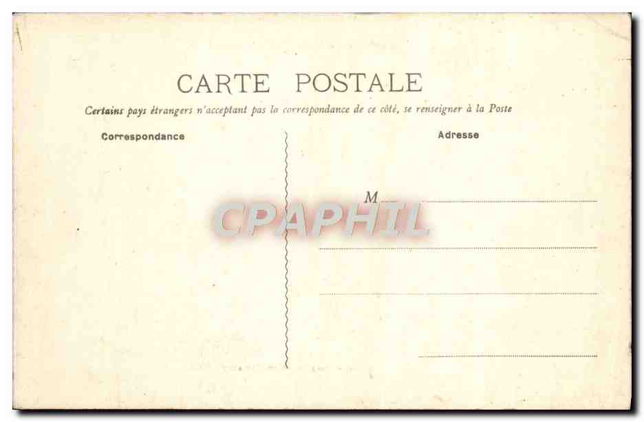 La Piazza Lebreton a MONTFORT-L'AMAURY — editore Liébace, numero di serie non visibile — Verso