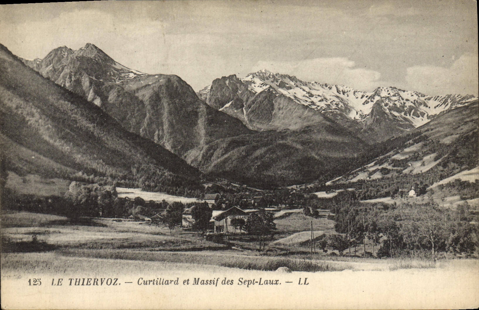 CPA Le Thiervoz Curtillard et Massif des Sept Laux 