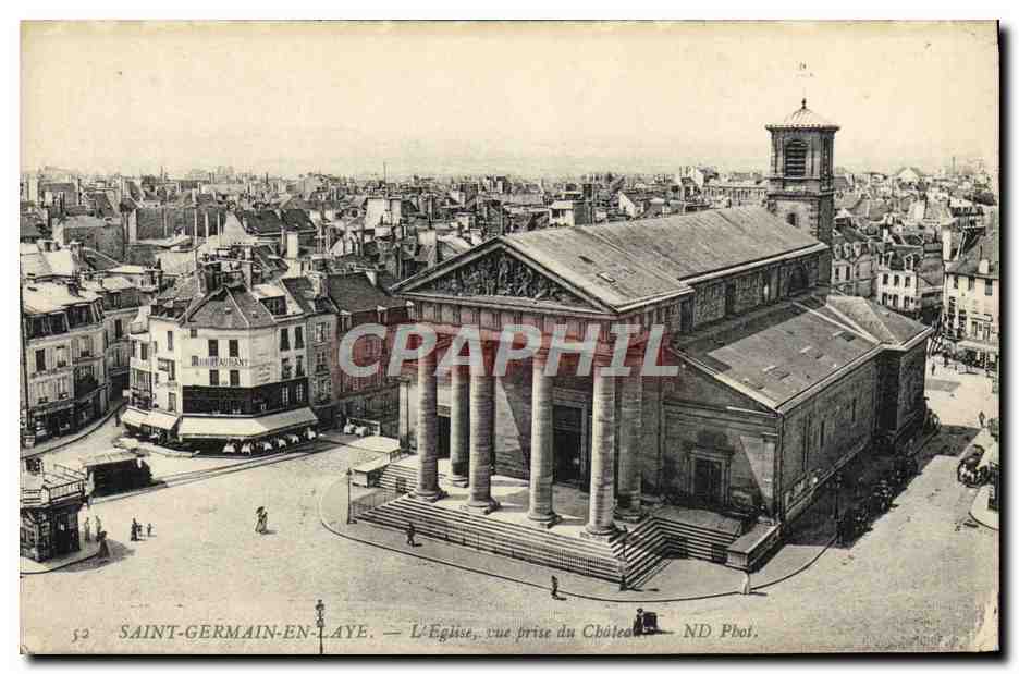 CPA Saint Germain en Laye L'Eglise vue prise du chateau
