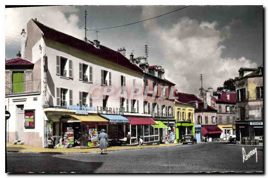 CPM Bagneux La Place de la Republique Le Brazza