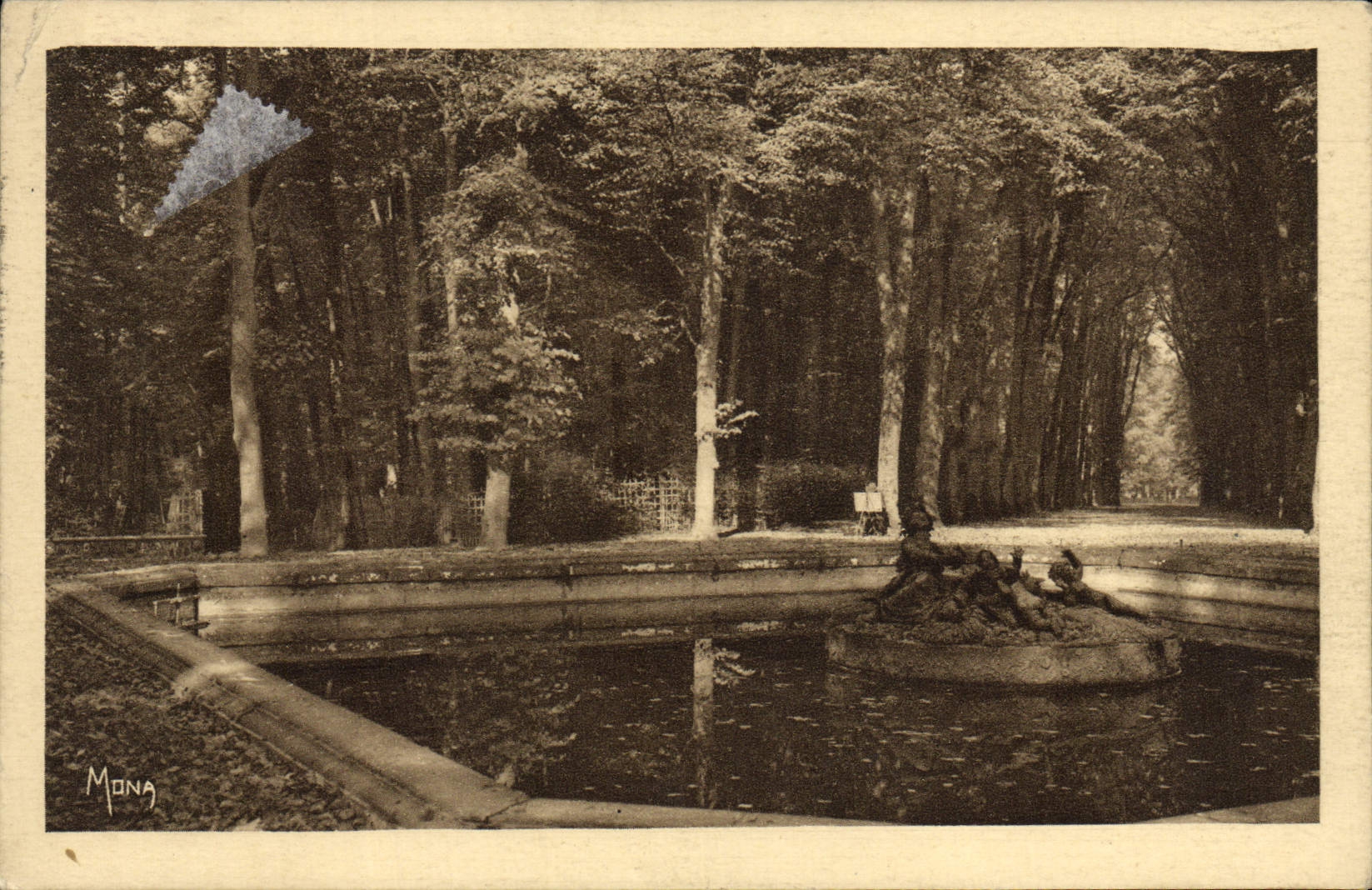 CPA Les Petits Tableaux de Versailles Le bassin de Ceres ou de l'ete groupe par Regnaudin 