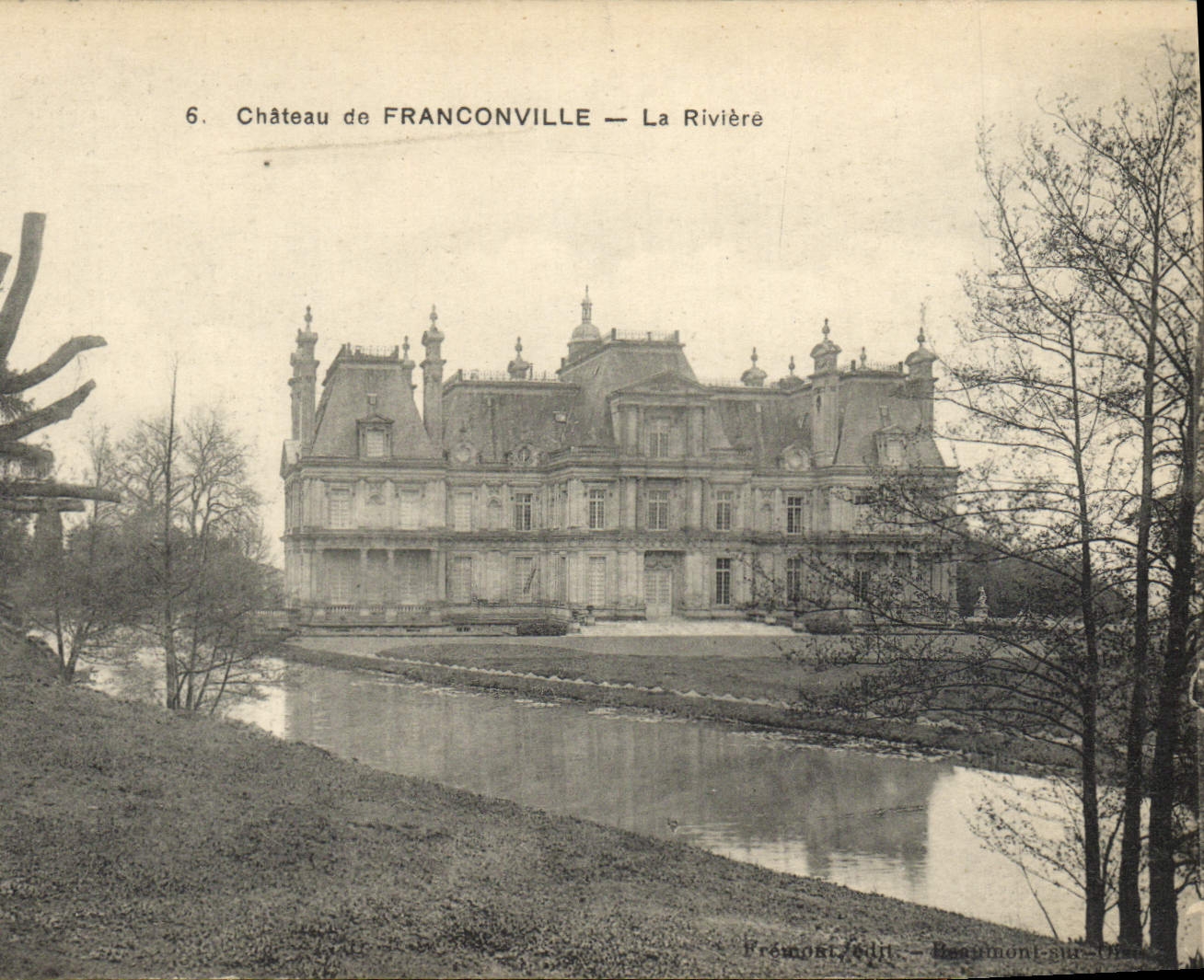 CPA Chateau de Franconville La Riviere 