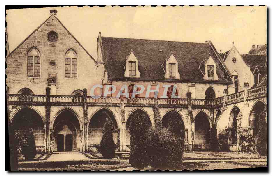 CPA Abbaye de Royaumont Asnieres sur Oise Cloitre 